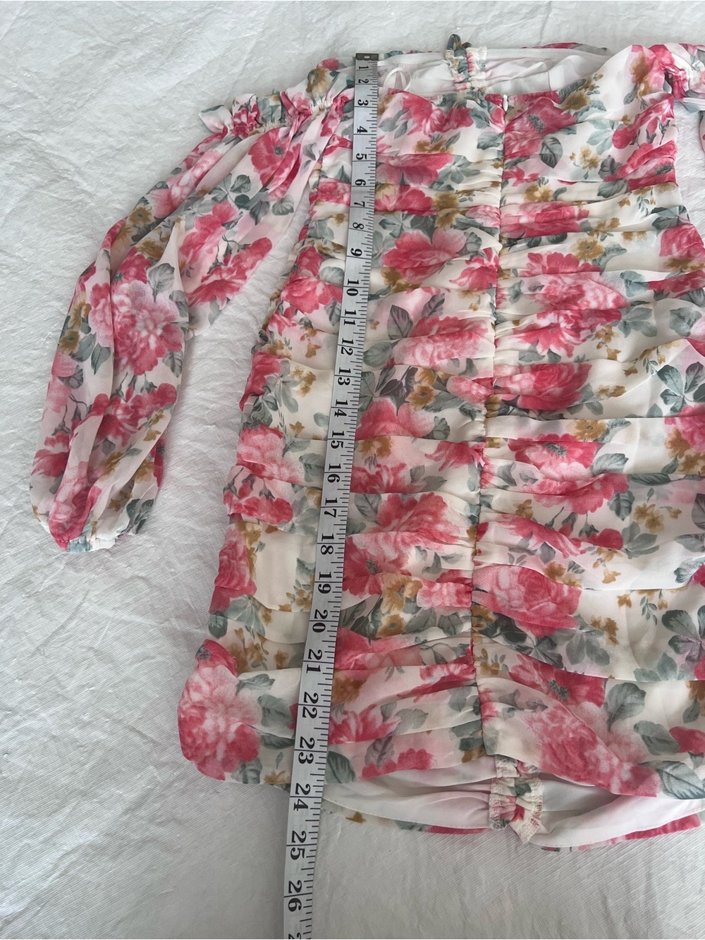 Hello Molly NEW Ruched Bodycon RUSH Dress Size XS Wild Freesia Pink Puff Sleeve - Picture 14 of 15